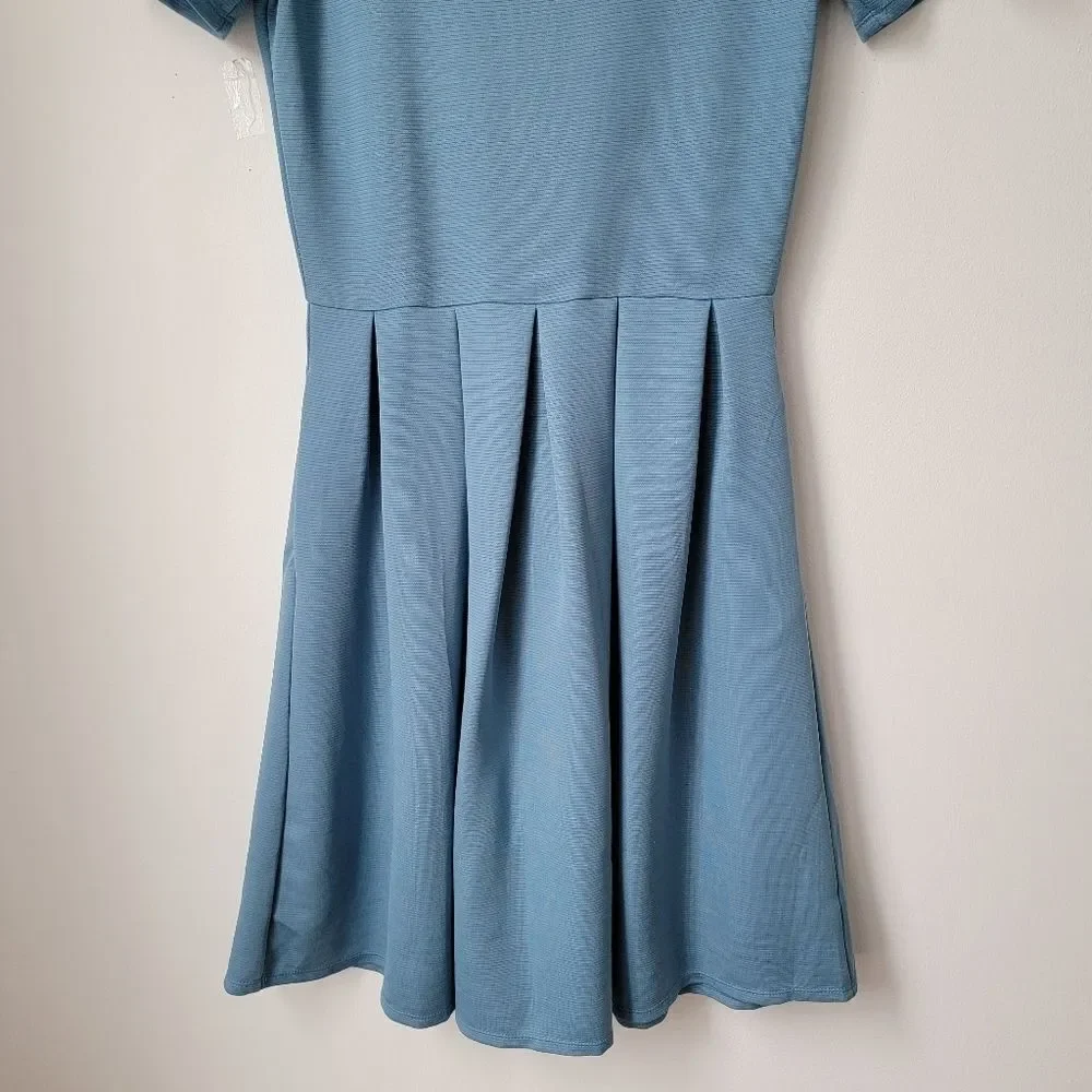 LULAROE Solid Slant Pocket Pleated Dress Light Blue Size Small - Picture 10 of 11